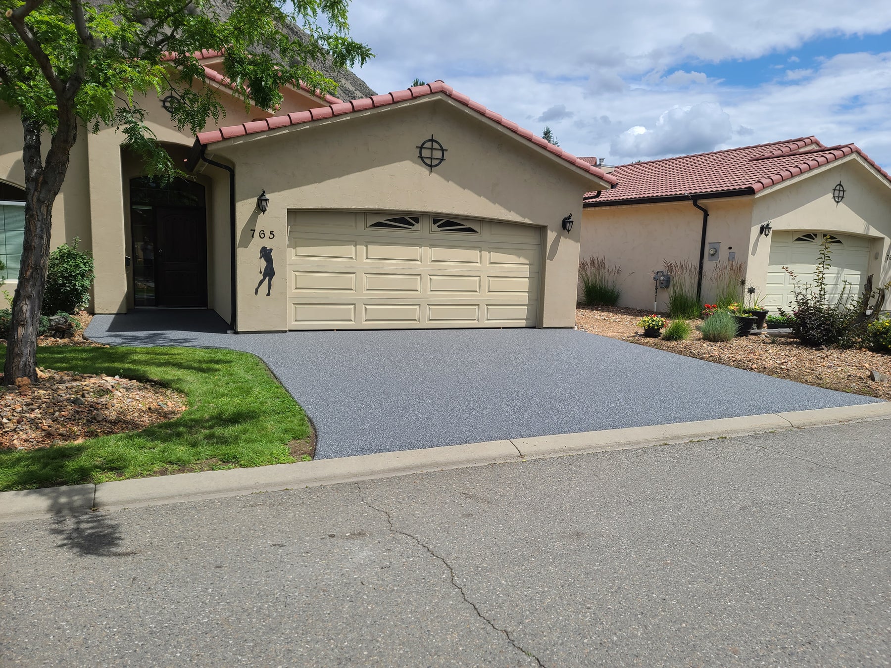 Vuba Stone inspiration Driveway Residential