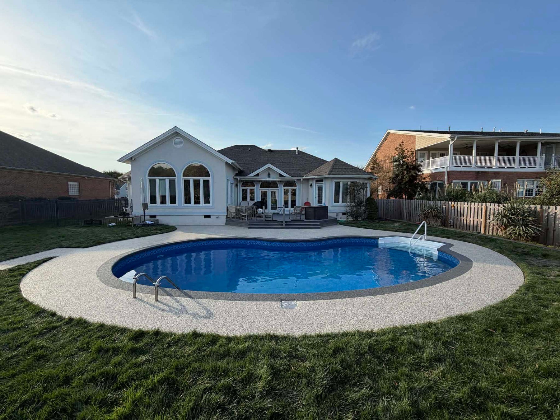Vuba Stone inspiration Pool Deck Residential