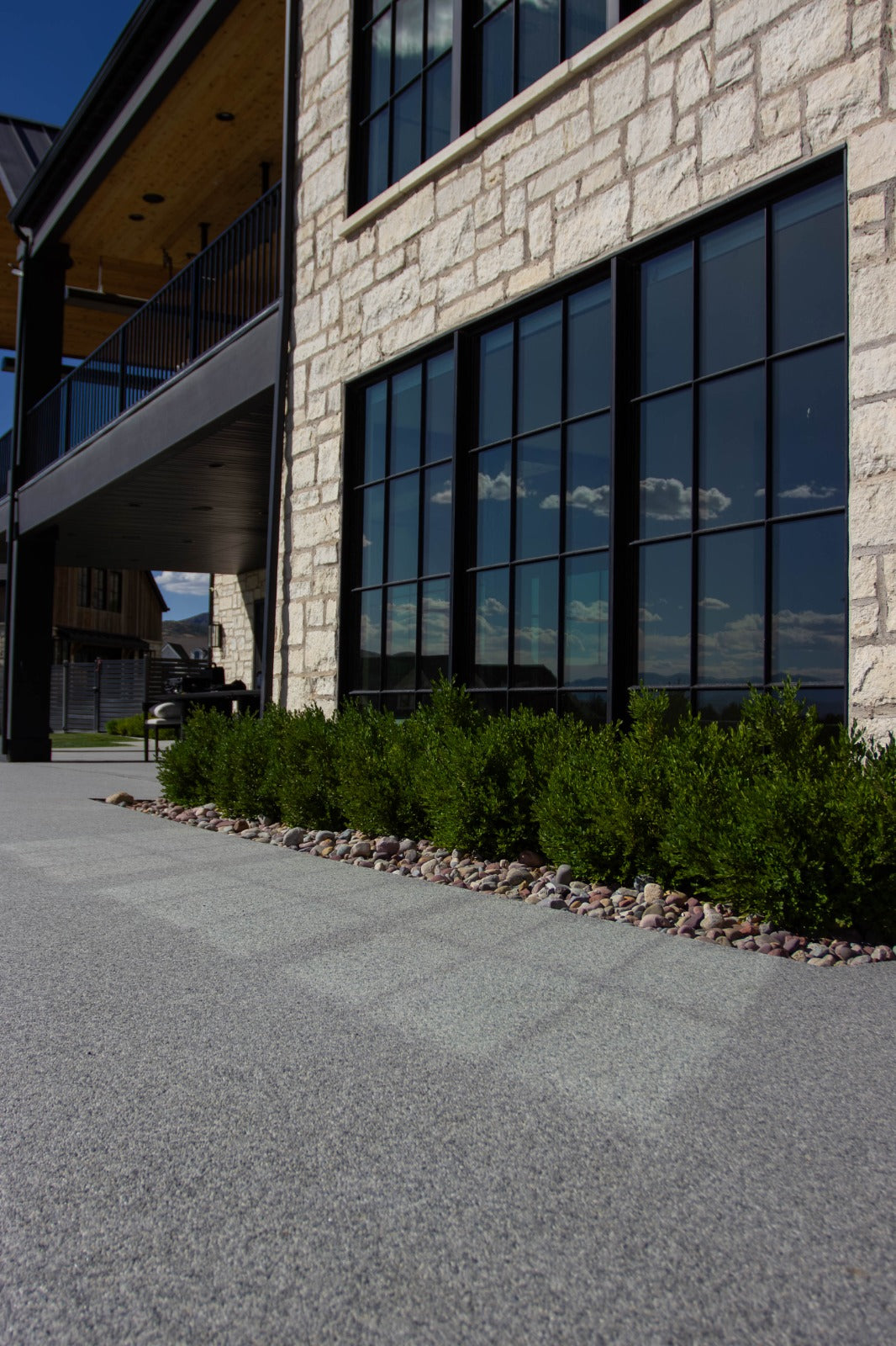 Morning light on a finished resin-bound patio terrace, Vuba reference installation