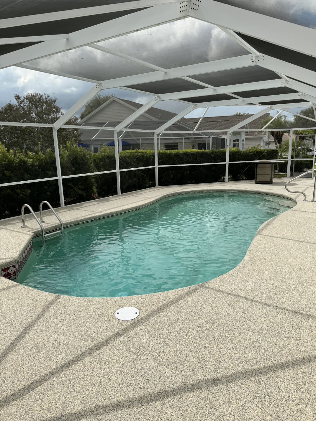 Vuba Stone inspiration Pool Deck Residential